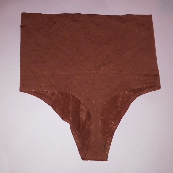 Victoria Secret Shapewear Shaper Panty Thong Back Light Brown Curves Tan Leopard - Picture 3 of 8
